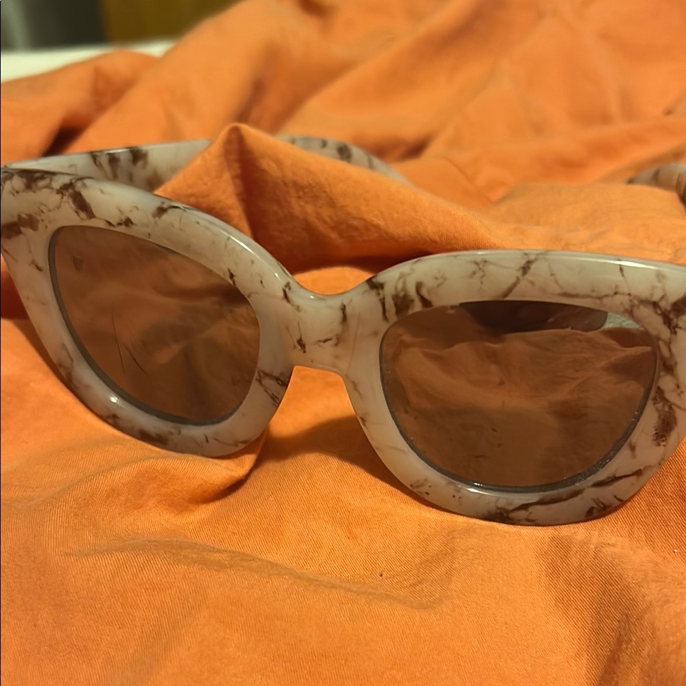 Marble Pattern Sunglasses - image 5